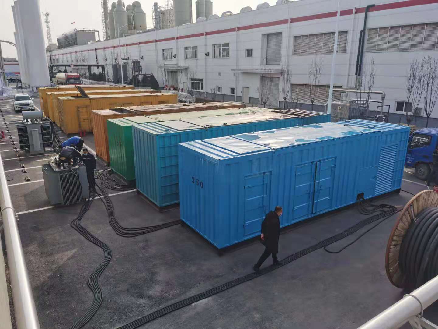 沾化发电机出租-两相发电机与三相发电机有何区别?